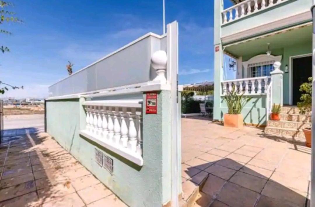 Bungalow Adaptado, Terraza Muy Grande Y Soleada. Gran Alacant Exterior photo